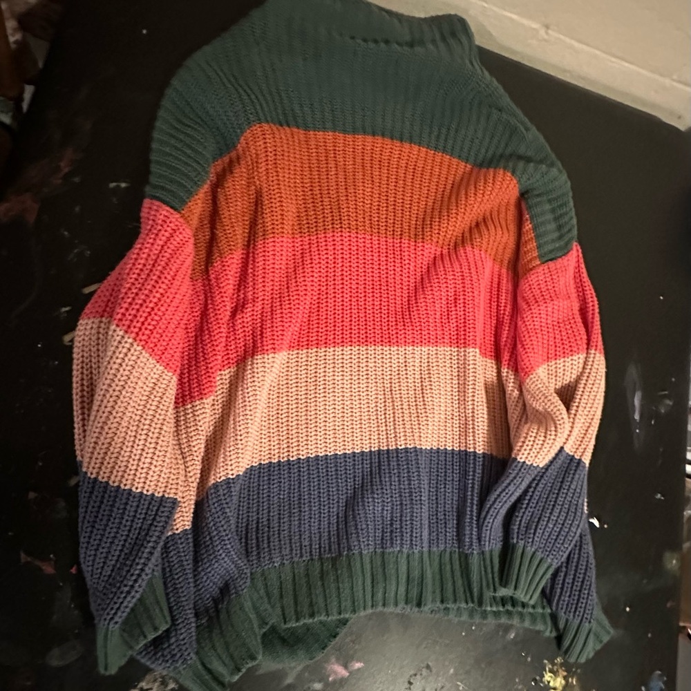 AE Color Block Sweater - Picture 3 of 3